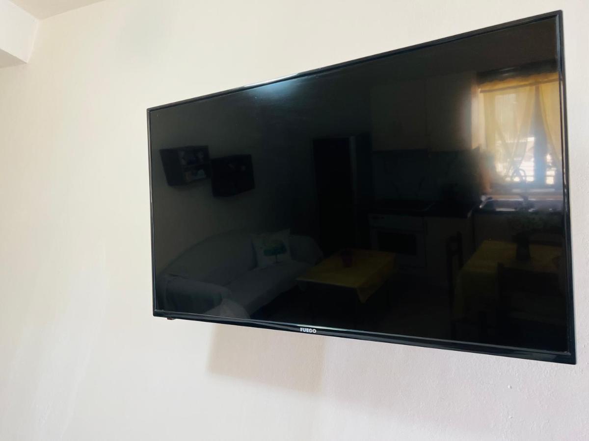 Villa Ensalv Berat - Apartment - Room - Penthouse Екстериор снимка